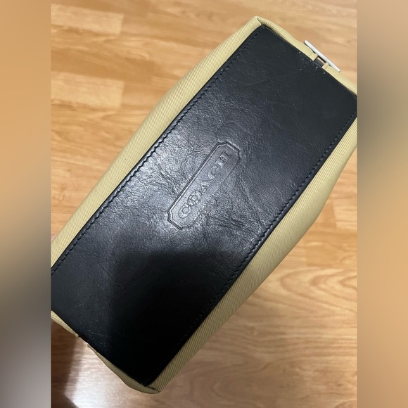 Coach Tan + Black Small Arm Purse Handbag Vintage Desinger Canvas + Leather 7417 - Picture 6 of 13